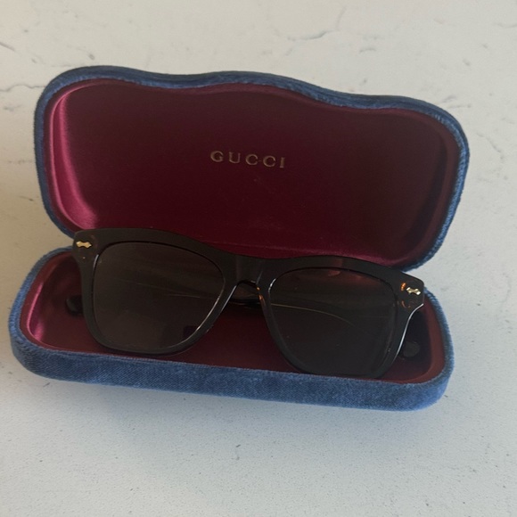 Gucci sunglasses - Picture 2 of 4